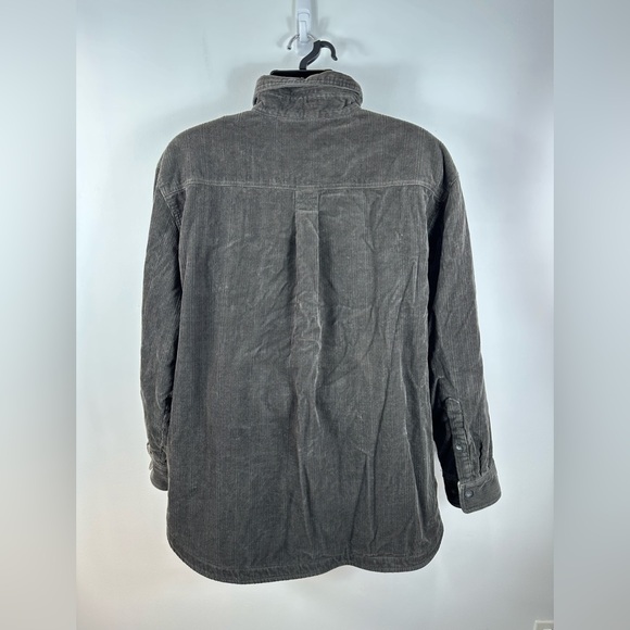 Woolrich Sherpa Lined Button Up - Picture 2 of 5